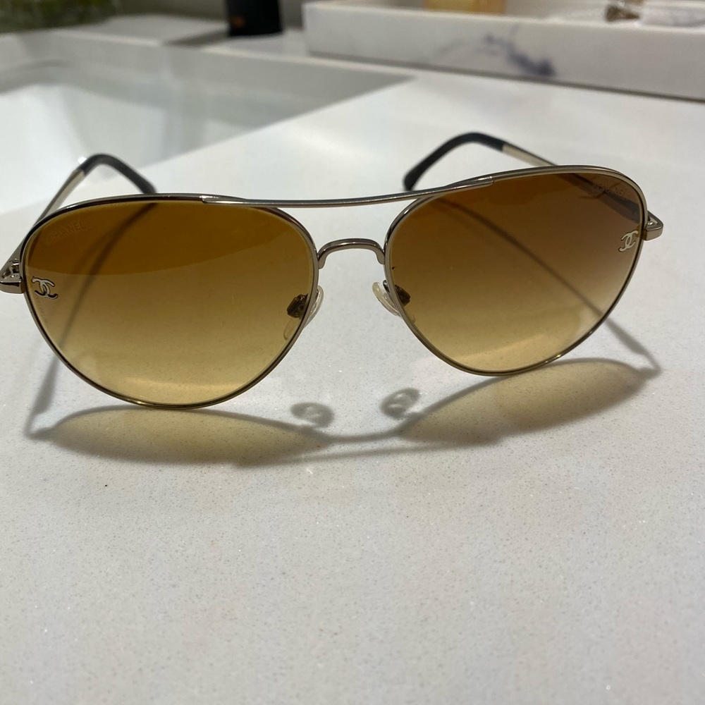 CHANEL Sunglasses *Like New*